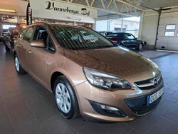 Brun Begagnad 2013 Opel Astra Active Kombi | 69 500 kr (Marknadspris)
