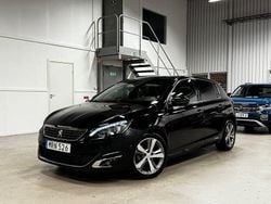 Svart Begagnad 2015 Peugeot 308 GT-line Halvkombi | 109 900 kr (Lite dyr)