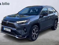 Grå Begagnad 2024 Toyota RAV4 Hybrid Style SUV | 584 900 kr (Dyr)