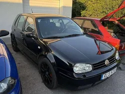 Svart Begagnad 2000 VW Golf IV GTI Halvkombi | 40 000 kr (Dyr)