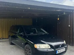 Svart Begagnad 2005 Volvo V70 Kinetic Kombi | 25 900 kr (Marknadspris)