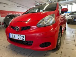 Röd Begagnad 2010 Toyota Aygo Halvkombi | 29 900 kr (Bra pris)