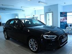 Svart Begagnad 2021 Audi A4 Kombi | 295 000 kr (Marknadspris)