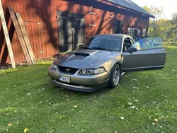 Grå Begagnad 2002 Ford Mustang GT Convertible Cab | 120 000 kr (Superpris)
