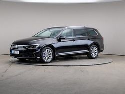Svart Begagnad 2023 VW Passat GTE Halvkombi | 359 000 kr