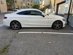 Vit Begagnad 2016 Mercedes C220 AMG line Sportkupé | 237 000 kr (Marknadspris)