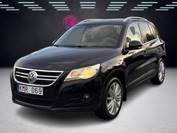 Svart Begagnad 2009 VW Tiguan Sportline SUV | 73 900 kr (Marknadspris)