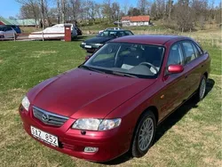 Röd Begagnad 2000 Mazda 626 Touring Halvkombi | 24 000 kr