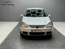 Silver Begagnad 2007 VW Golf V Trendline Halvkombi | 29 900 kr (Marknadspris)