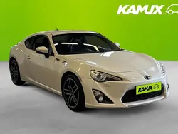 Vit Begagnad 2012 Toyota GT86 GT Sportkupé | 204 900 kr