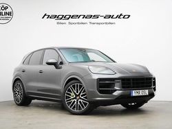 Grå Begagnad 2024 Porsche Cayenne SUV | 1 095 000 kr