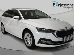 Vit Begagnad 2021 Skoda Octavia Kombi | 259 900 kr (Marknadspris)