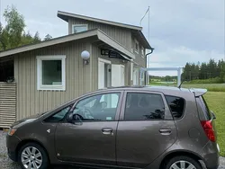 Grå Begagnad 2011 Mitsubishi Colt Halvkombi | 42 000 kr (Marknadspris)