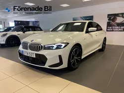 Vit Begagnad 2024 BMW 330e M Sport Sedan | 499 000 kr (Bra pris)