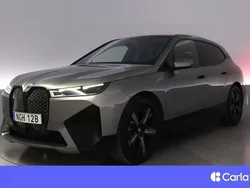 Grå Begagnad 2022 BMW iX Sport Line SUV | 456 900 kr (Marknadspris)