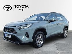 Grön Begagnad 2022 Toyota RAV4 Hybrid Active SUV | 359 000 kr (Bra pris)
