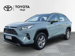 Grön Begagnad 2022 Toyota RAV4 Hybrid Active SUV | 359 000 kr (Bra pris)