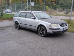 Silver Begagnad 2004 VW Passat Trendline Kombi | 10 000 kr (Superpris)
