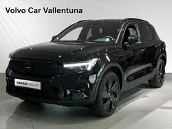 Svart Begagnad 2024 Volvo XC40 Single Motor Extended Range SUV | 619 000 kr