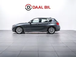 Grå Begagnad 2018 BMW 118 M Sport Halvkombi | 149 700 kr (Marknadspris)