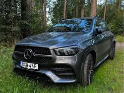 Grå Begagnad 2019 Mercedes GLE300 AMG SUV | 595 000 kr