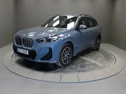 Mörkgrå (grå) Begagnad 2022 BMW iX1 M Sport SUV | 469 000 kr (Superpris)