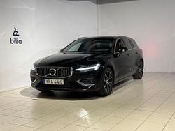 Svart Begagnad 2018 Volvo V60 Inscription Kombi | 249 900 kr (Marknadspris)