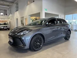 Grå Begagnad 2023 MG MG4 EV Halvkombi | 224 900 kr (Marknadspris)