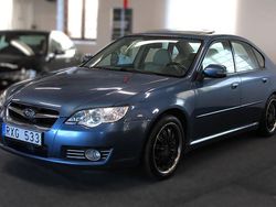 Mörkblå Begagnad 2006 Subaru Legacy Sedan | 89 900 kr (Dyr)