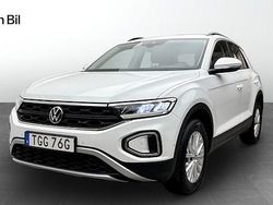 Vit (pure white) Begagnad 2022 VW T-Roc Life SUV | 219 900 kr (Marknadspris)