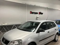 Silver Begagnad 2005 VW Polo Halvkombi | 38 000 kr (Marknadspris)