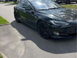 Svart Begagnad 2016 Tesla Model S Halvkombi | 245 000 kr
