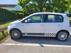 Vit Begagnad 2016 VW up! high up! Halvkombi | 39 500 kr (Superpris)