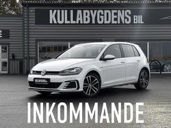 Vit Begagnad 2020 VW Golf VIII GTE Halvkombi | 239 000 kr (Marknadspris)