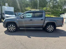 Vit (grå metallic) Begagnad 2017 VW Amarok Highline Pickup | 143 000 kr