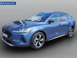 Blå Begagnad 2023 Ford Focus Active Kombi | 249 900 kr (Lite dyr)