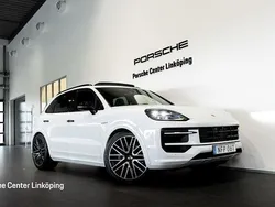 Vit (white) Begagnad 2025 Porsche Cayenne SUV | 1 469 000 kr (Dyr)