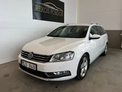 Vit Begagnad 2012 VW Passat Kombi | 89 900 kr (Marknadspris)