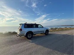 Silver Begagnad 2006 Mitsubishi Pajero SUV | 69 000 kr (Bra pris)