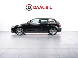 Svart Begagnad 2018 Audi A3 Sportback Proline Halvkombi | 209 700 kr (Marknadspris)
