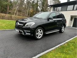 Svart Begagnad 2013 Mercedes ML350 AMG line SUV | 215 000 kr (Marknadspris)