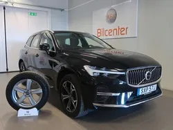 Svart Begagnad 2021 Volvo XC60 SUV | 379 900 kr (Bra pris)