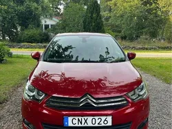 Röd Begagnad 2015 Citroën C4 Halvkombi | 65 000 kr (Bra pris)