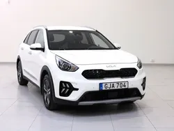 Vit Begagnad 2021 Kia Niro Advance SUV | 179 900 kr
