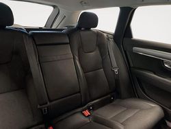 Grå Begagnad 2020 Volvo V90 Momentum Kombi | 259 000 kr (Bra pris)