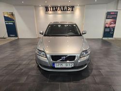 Silver Begagnad 2009 Volvo S40 Momentum Sedan | 59 900 kr (Lite dyr)
