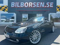 Svart Begagnad 2000 Mercedes SLK230 Cab | 89 000 kr