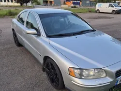 Grå Begagnad 2006 Volvo S60 Business Edition Sedan | 25 000 kr (Bra pris)