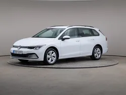 Vit Begagnad 2022 VW Golf VIII Kombi | 239 000 kr (Superpris)