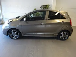 Grå Begagnad 2016 Kia Picanto Halvkombi | 84 900 kr (Marknadspris)